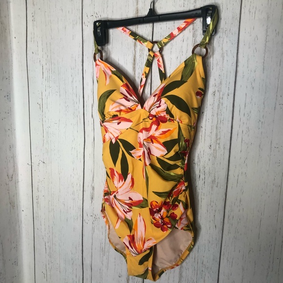 Kona Sol - Swimsuit - Picture 5 of 7